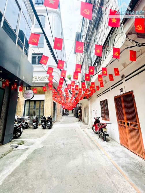 Bán nhà riêng 6 tầng thang máy TT Đống Đa ôtô qua DT 42m giá 15 tỷ - 2