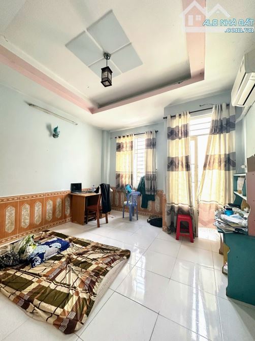 BÁN NHÀ ĐẸP GIÁ TỐT NHẤT KV, SÁT VƯỜN LÀI Q TÂN PHÚ CHỈ 4.9 TỶ - 2