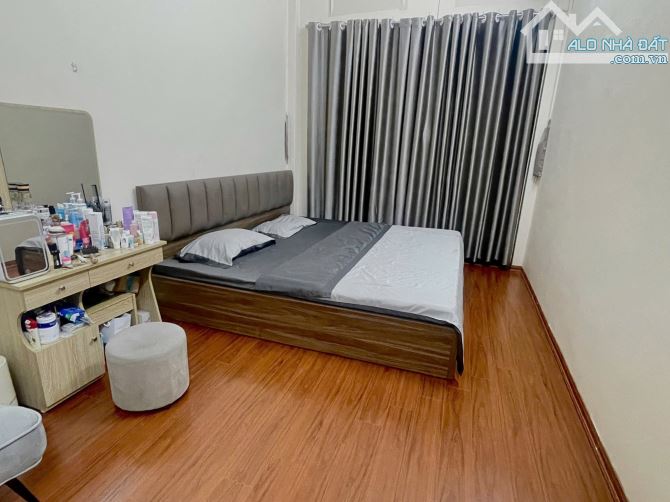NHÀ PHỐ TÔ HIỆU HÀ ĐÔNG, 2 THOÁNG, NHÀ ĐẸP GẦN Ô TÔ, VỊ TRÍ TRUNG TÂM 46M2x4T GIÁ 10 TỶ - 2