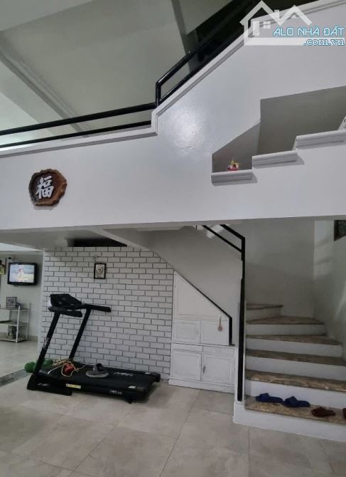 Mặt phố 8/3 quận Hai Bà Trưng 113m2 MT6,5m-1 Mặt Ngõ 1 Mặt Phố Kinh Doanh Cực Đẹp - 2