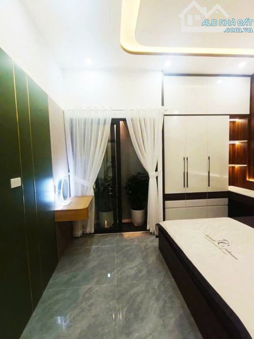 🏡 BÁN NHÀ ĐẸP 3 TẦNG NGUYỄN CHÁNH FULL NỘI THẤT – GẦN BIỂN NGUYỄN TẤT THÀNH - CHỈ 5,35 TỶ - 2
