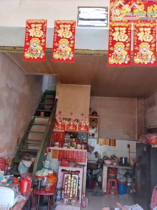 GIẢM 600TR - QUẬN 11 - HẺM XE HƠI - 2 TẦNG - SHR - 4X5M - NHÀ CŨ TIỆN SỬA MỚI - BÌNH THỚI - 2
