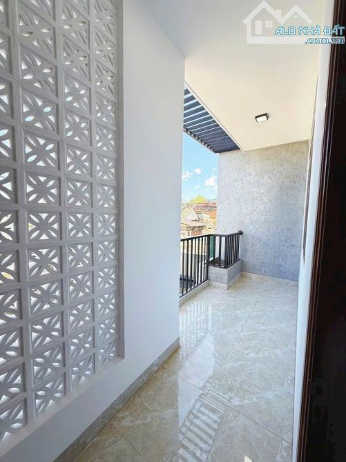 Quá đẹp nhà mê hẻm Y Moan chưa qua Vành đai, nở hậu 5m4x23, thổ cư 100% - 2