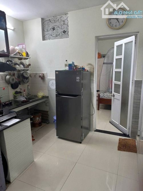 Bán nhà cấp 4 gác lững kiệt 2m5 dễ đi Lê Vĩnh Huy ngay chợ Hoà Cường giá quá rẻ - 2