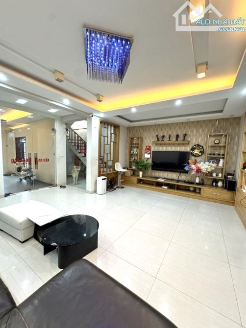 Biệt thự Nguyễn Ngọc Vũ quận Cầu Giấy 133m2 MT7m-3 Tầng 3 Thoáng Ô Tô Tránh Dừng Đỗ. - 2