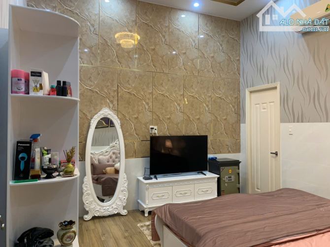 Bán Nhà Phú Thọ Thủ Dầu Một Bình Dương. Diện tích: 7.7x23 tổng 149.8m2 có 80m2 thổ cư - 2