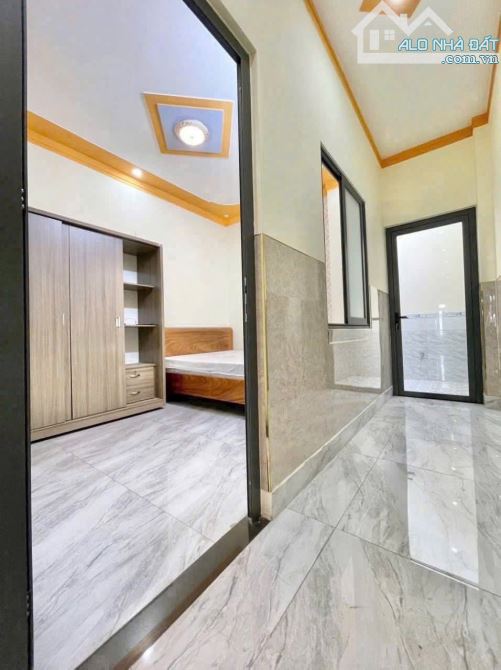Bán Nhà mới 2 Lầu Đường Nhựa 8m Gần ngã Tư Chiêu Liêu , Dĩ An - 2