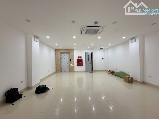 BÁN NHÀ MẶT PHỐ THANH XUÂN KINH DOANH OTO TRÁNH VỈA HÈ 9 TẦNG THANG MÁY FULL NỘI THẤT - 2