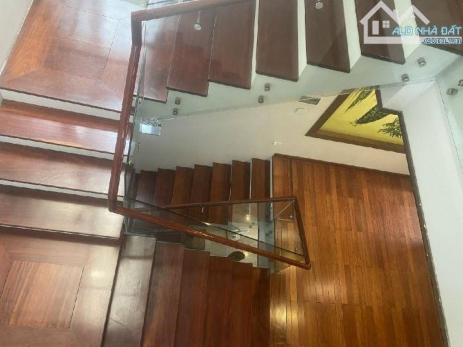 SIÊU PHẨM BIỆT THỰ NGUYỄN SƠN, LONG BIÊN - 215M2 SỐNG ĐẲNG CẤP CHỈ 40 TỶ - 2