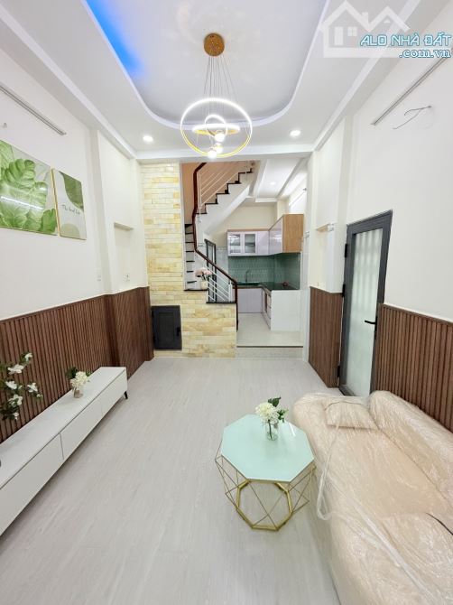 🏠🏠CHỈ 3,85TỶ-GẦN HẺM XE HƠI-LẠC L0NG QUÂN -TÂN BÌNH-(3,2X8)-3 TẦNG. - 2