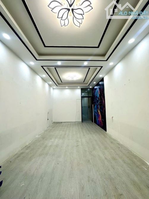11.2Tỷ-Nhà Đẹp 4 Tầng-ÔTô Vào Nhà-80M2-Ngay đường Chợ Lớn giáp Nguyễn Văn Luông-P11-Quận 6 - 2