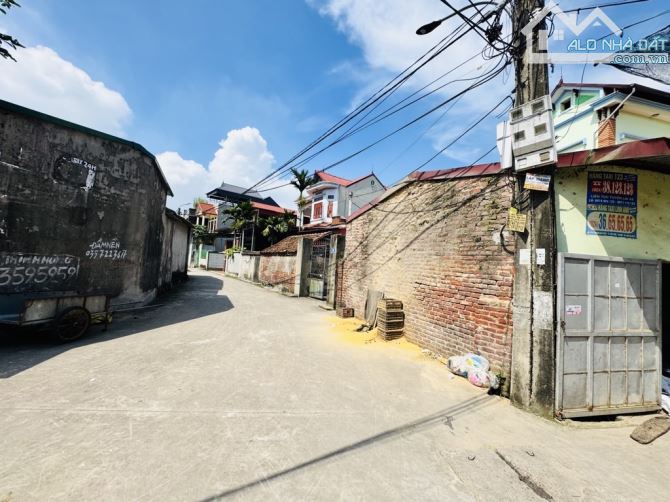 Nhỉnh 2tỉ 60m kinh doanh tốt tại đông lai quang tiến sóc sơn - gần sân bay và cụm kcn  👉 - 2