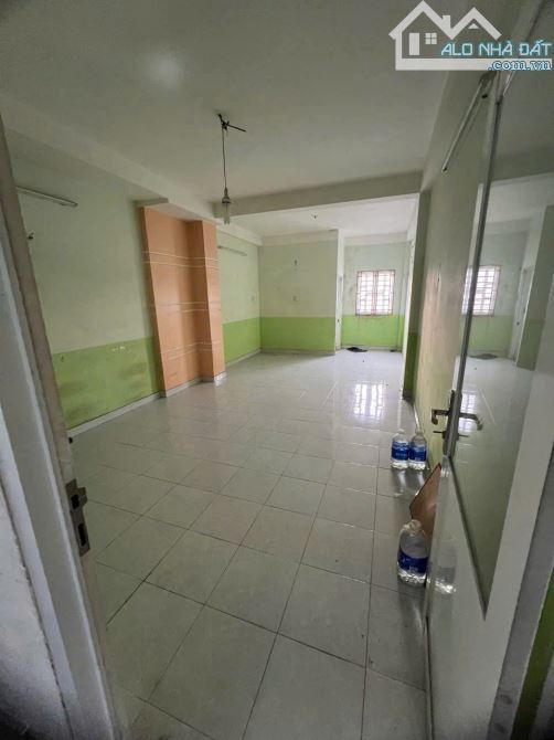 Nhà MTNB Đường Số 33, P.11, Quận 6 | 4 x 18 | Trệt 2 Lầu ST | 6PN 4WC | Giá 16tr - 2