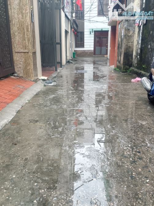 HIẾM 5 TỶ XÍU NHÀ 5T VỊ TRÍ TRUNG TÂM PHƯỜNG VIỆT HƯNG-Ô TÔ ĐỖ CỔNG-10M RA MẶT NGÕ THÔNG - 2