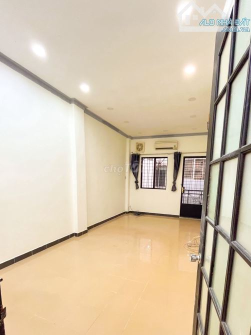 Nhà Hẻm 3 Gác 1/ Bà Hạt, P.9, Quận 10 | 3,2 x 10 | Trệt 2 Lầu | 2PN 3WC | Giá 12tr - 2