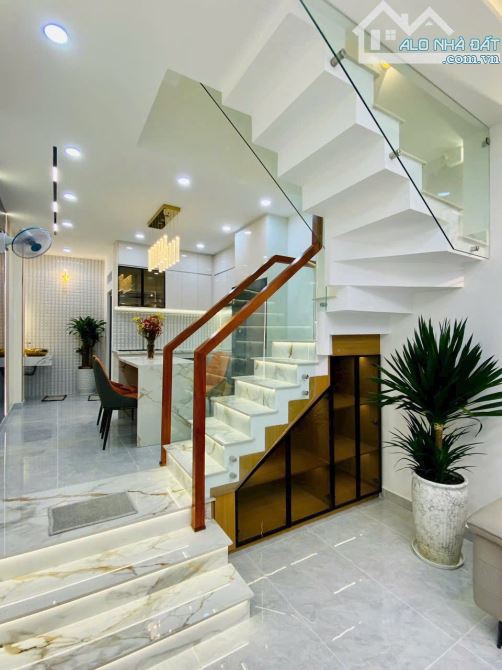 Ngộp! Bán nhà 63m2 xây 4 tầng Quang Trung, Gò Vấp 3tỷ560. Gần UBND Gò Vấp. Hẻm 5m. Sổ hồng - 2