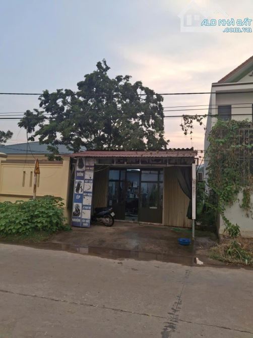 Lô đất mặt đường TL317 SĂN NHÀ ĐANG CHO THUÊ, ngay sát là TT Y tế xã Tu Vũ, view sông Đà - 2