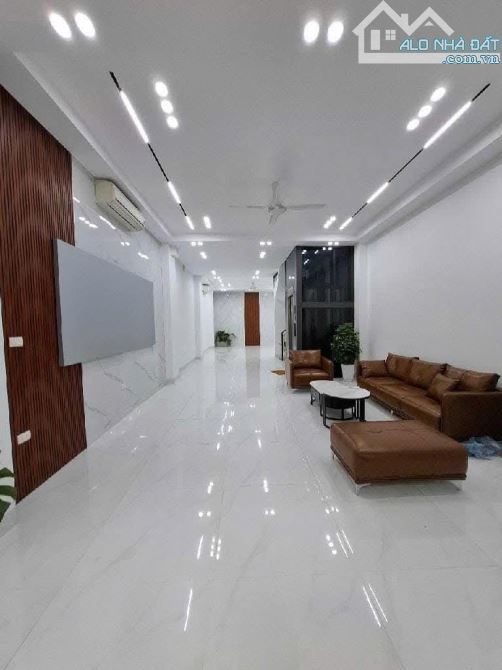 BÁN NHÀ HOÀNG QUỐC VIỆT: 65M2 NHÀ MỚI 6T THANG MÁY - PHÂN LÔ - 2 MẶT NGÕ ÔTÔ - KINH DOANH - 2