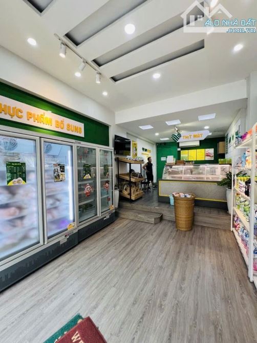 MẶT TIỀN 80M2 - KHU VIP PHAN XÍCH LONG - 4 TẦNG - 6PN - 4TẦNG - 28 TỶ - 2