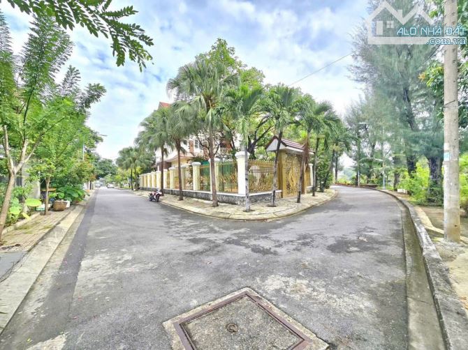 Bán Biệt thự view sông công viên.Tân Quy Đông Q7 - 2