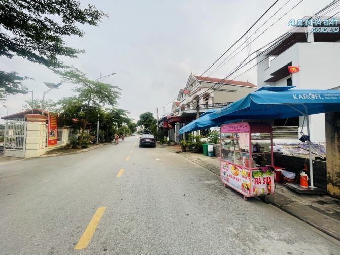 🛻 Mặt Phố - Công Luận Văn Giang 223m MT 8m- Kinh Doanh Vỉa Hè - Dịch Vụ - Cho Thuê - 2