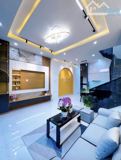BÁN NHÀ MỚI 100% – CHỈ XÁCH VALI VÀO Ở PHAN ĐĂNG LƯU, TP. THỦ DẦU MỘT - 2