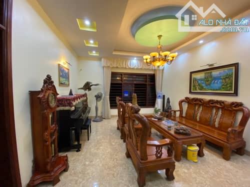 83m2 ôtô đỗ cửa mt 5m Phố An Dương Vương nhà 4 tầng - 2