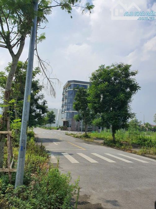 Bán đất Himlam Thụ Ninh . dt 85m . mt 5m . hướng ĐB . giá 7 tỷ 950 - 2