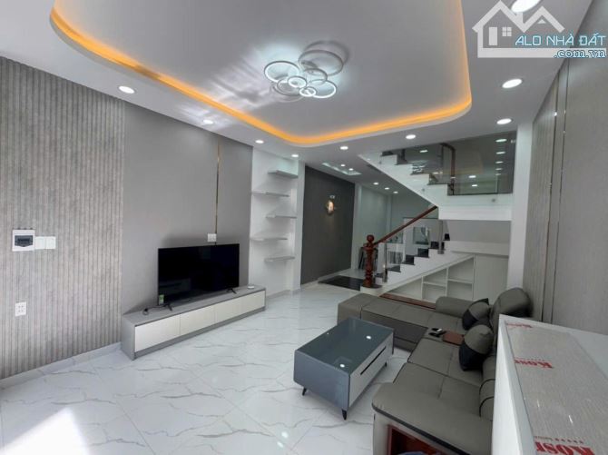 HẺM XE HƠI LÊ VĂN THỌ - 3 TẦNG BTCT - 3PN - 44m2 - NHỈNH 6TỶ - 2