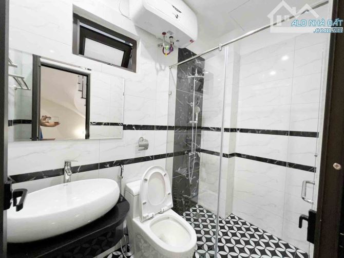 Bán nhà Vũ Thạnh, Đống Đa, 2 thoáng, khu dân trí, 55mx4t, 12.6 tỷ - 2