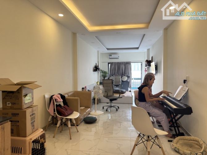 GẤP Bán nhà Bạch Đằng 97m² - 3 Phòng Ngủ - Nhỉnh 8 tỷ xíu - 2