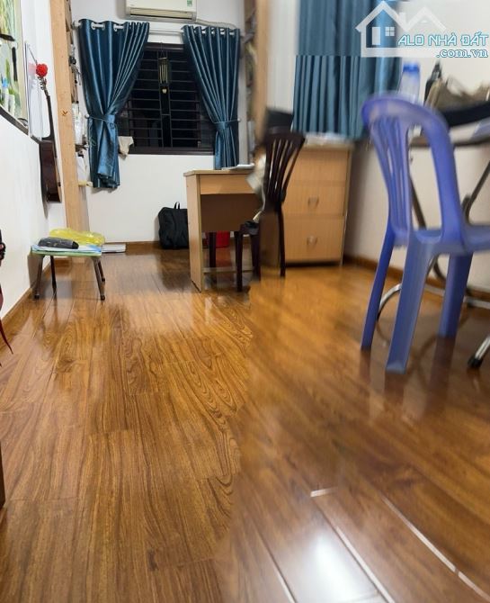 BÁN NHÀ HẺM PHAN XÍCH LONG - PHÚ NHUẬN - 4 TẦNG - 41M2 - 7.X TỎI - 2