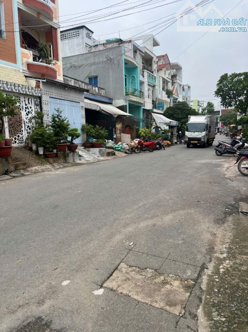 Cần bán nhà mặt tiền Hoàng Văn hợp diện tích 4 x 12 XD 1 trệt 1 lửng 2 lầu giá 7,5 tỷ TL - 2