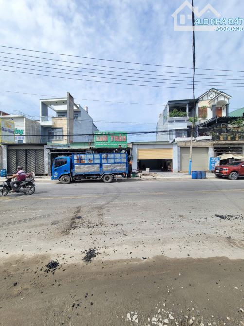 5,7Tỷ TL🔥Bán đất 124,5m2 tặng nhà cấp 4 MT đường Nguyễn Thị Tươi, p.Tân Bình, Tp.Dĩ An - 2