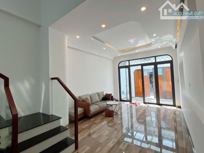 BÁN NHÀ 4 TẦNG – HẺM XE HƠI 5M – GẦN MẶT TIỀN NGUYỄN DUY TRINH  LONG TRƯỜNG THỦ ĐỨC - 2