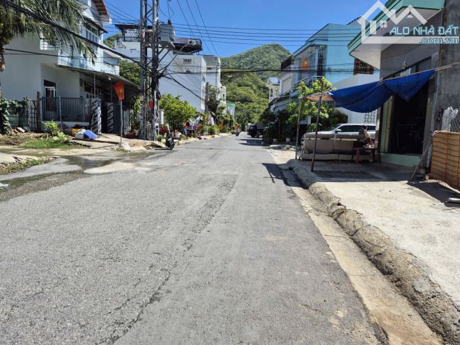 Bán Đất Mặt Tiền Đường Nguyễn Điạ Lô TĐC Hòn Xện - Vĩnh Hoà - Bắc Nha Trang. - 2