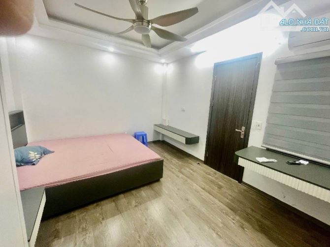 Xã Đàn, Đống Đa, Nhà Đẹp, Ở Ngay, 10m Ô Tô, 38m2x6T, MT 4.2m, 10.5 Tỷ. - 2