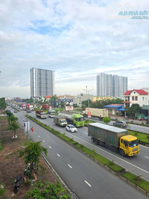 Mặt đường Bùi Viện,gần chung cư Sentosa, đối diện khu Waterfront,gần chung cư Hoàng Huy, A - 2