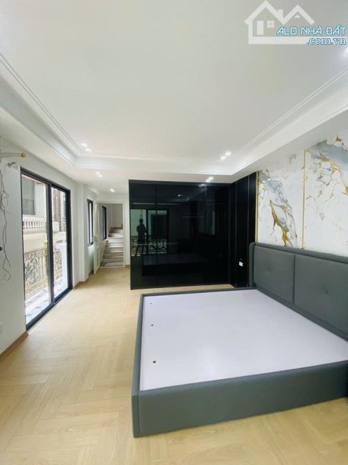 BÁN NHÀ PHỐ TAM TRINH DIỆN TÍCH KHỦNG 46m 5T CHỈ 10.3 TỶ.FULL NỘI THẤT. Ô TÔ ĐỖ CỬA - 2