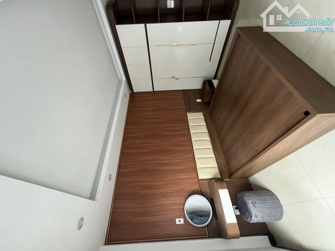 Cự Khối , Long Biên bán Nhà 5 tầng ngõ thông ô tô tránh, gân Cầu Thanh Trì, Vinh Tuy, - 2