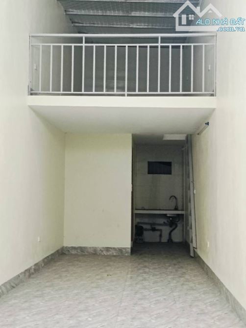 🔥 BÁN ĐẤT GIANG BIÊN – Ô TÔ ĐẬU CỔNG – CHỦ CẦN TIỀN BÁN GẤP - 2