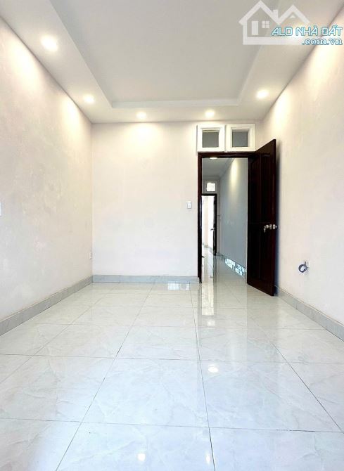 TT QUẬN 1 - MT ĐINH CÔNG TRÁNG 5 TẦNG - 62M2 - BÁN CHỈ 17,5 TỶ. - 2