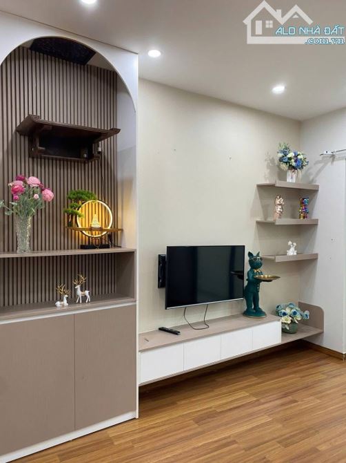 Bán căn hộ chung cư - C18, 655 Lạc Long Quân 101m², 3 ngủ 2VS, tầng trung, view Hồ Tây - 2
