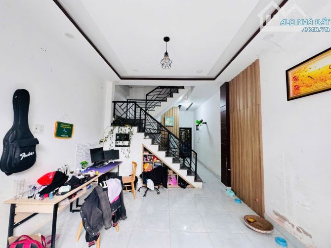 📌📌📌LÀM VIỆC TRỰC TIẾP GIÁ TỐT !!! 🌹 Bán nhà 2 tầng kiệt chính  ô tô 5m tôn Đản - 2