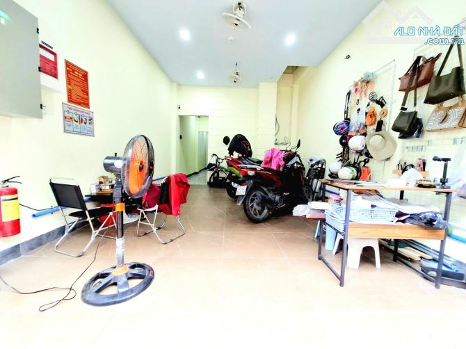 Nguyễn Thanh Tuyền tân bình 88/95m2 5 tầng giá chỉ 26 tỷ - 2