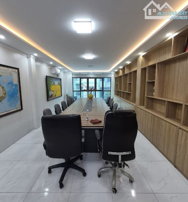 TAM HIỆP- NHÀ PHÂN LÔ- 7 TẦNG -THANG MÁY - 2