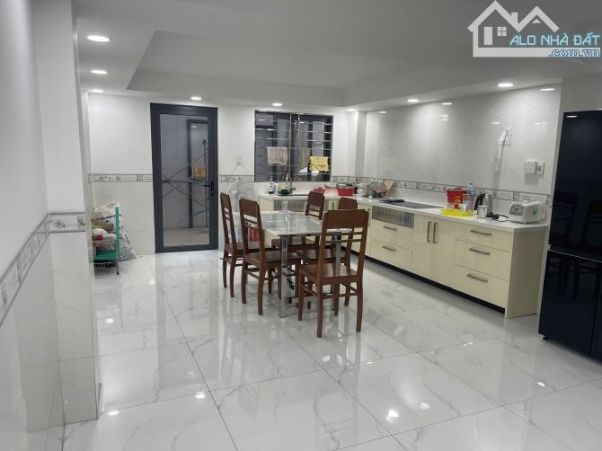 NHÀ 6 TẦNG, MỚI, SỔ VUÔNG - HẺM 6m HOÀNG HOA THÁM - 119m2 - 22.x TỶ - 2
