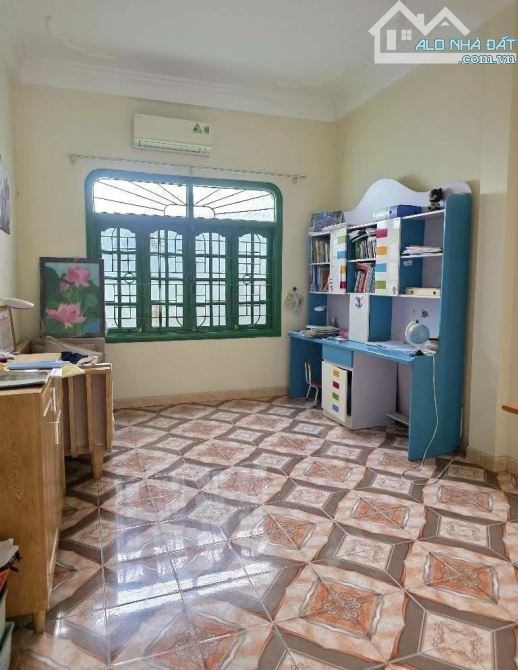 Hơn 7 tỷ xíu sở hữu nhà đẹp 5 tầng sát Kim Ngưu- Nở hậu, an ninh cực tốt- 38m - 2