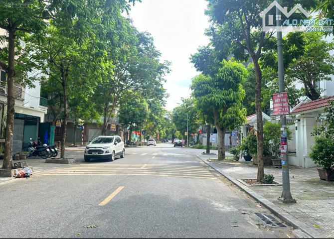biệt thự Văn Phú 200m2, mt: 10m, vị trí đắc địa, ko lỗi, giá tốt nhất thị trường - 2