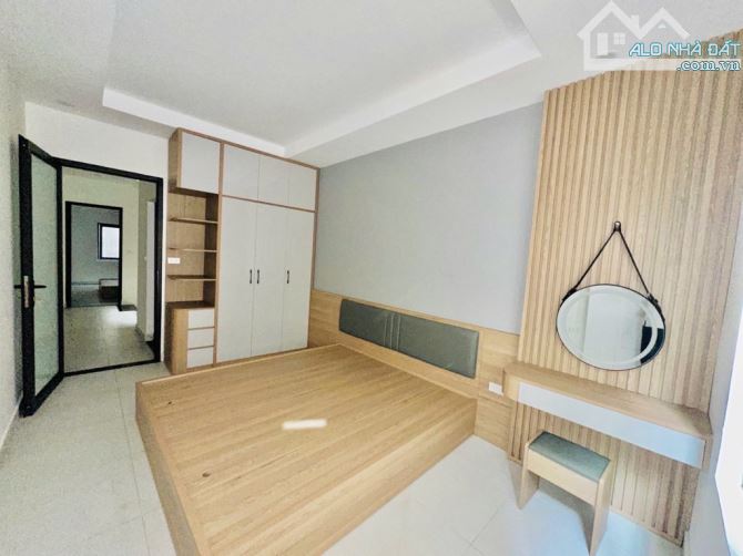 BÁN NHÀ ÂU CƠ 39m2 - 5 TẦNG – 2 MẶT NGÕ - NHÀ DÂN XÂY – Ở NGAY - NHỈNH 10 TỶ